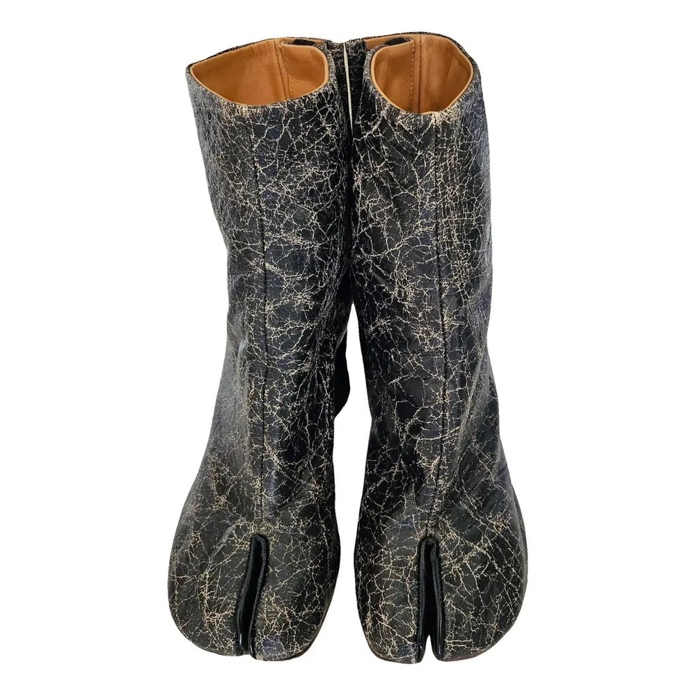 Black and White Split Toe Boots